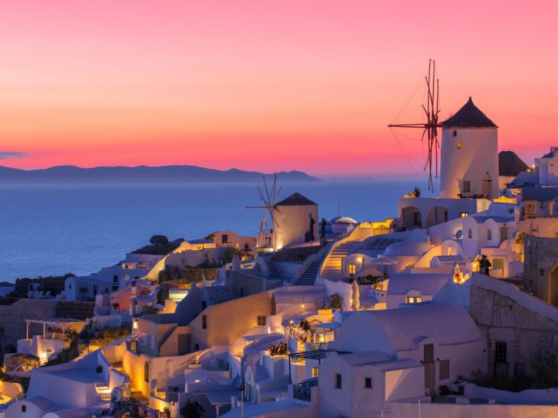 Romantic Sunsets in Santorini