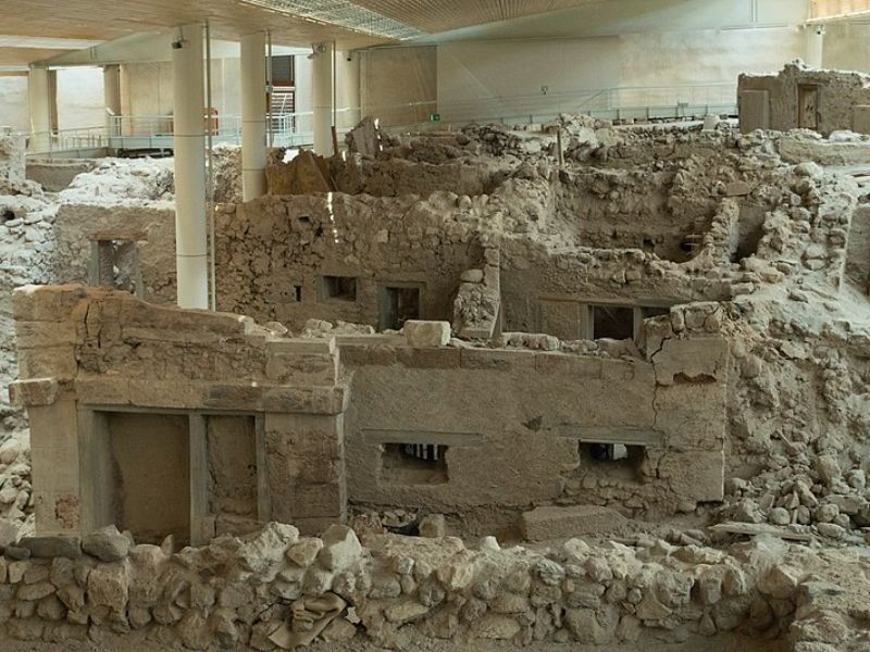 Plaza of Double Horns